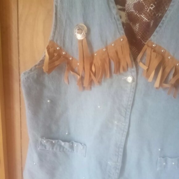 Women's Blue Fringe Vest - Picture 2 of 3